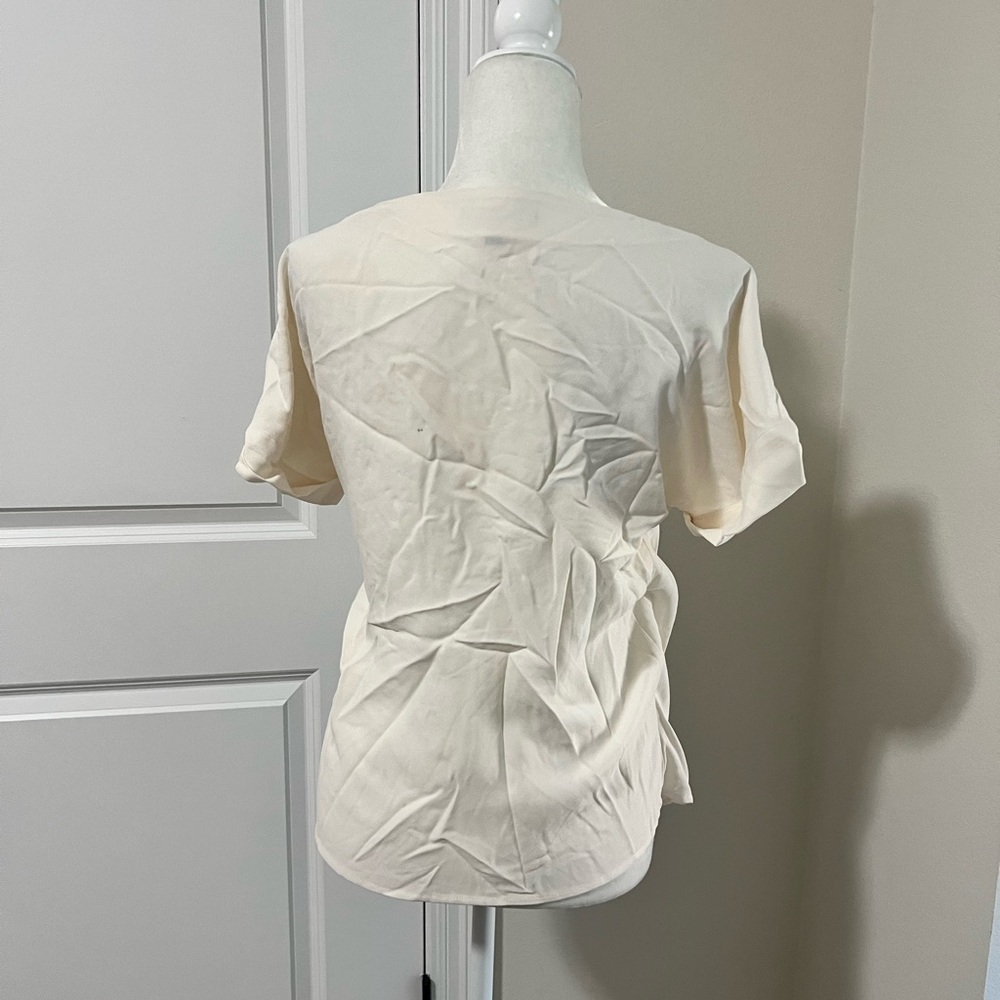 Banana Republic Jewel Neck Relaxed Short Sleeve Blouse - Picture 5 of 12